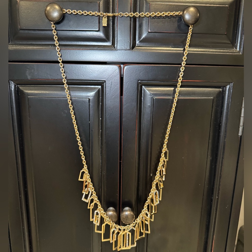 Coach hangtag necklace